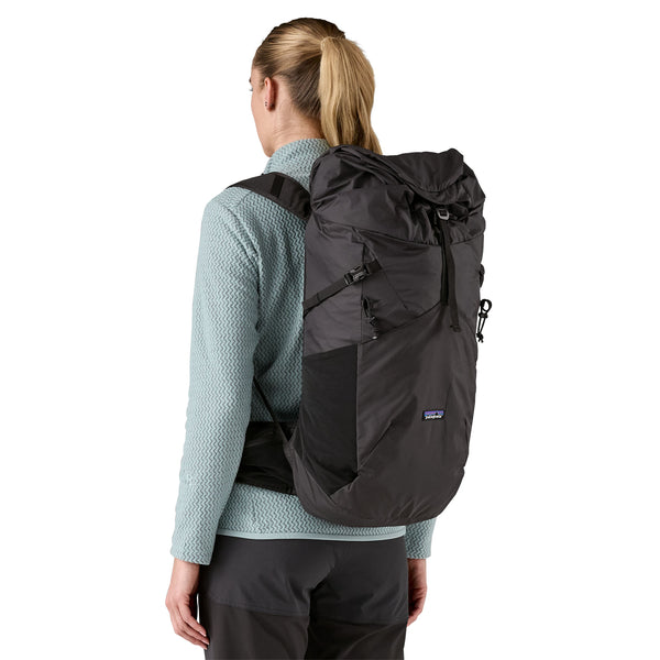 撥水 軽量 レインカバー付】テラヴィア・パック 28L – LOCALS ONLY by TCG