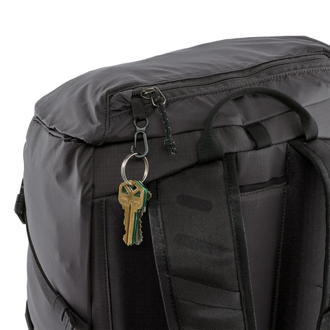 【撥水 軽量 レインカバー付】テラヴィア・パック 28L