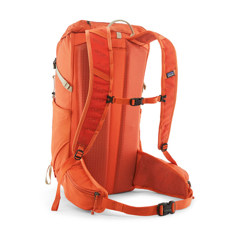 【撥水 軽量 レインカバー付】テラヴィア・パック 28L (SS26セール対象)
